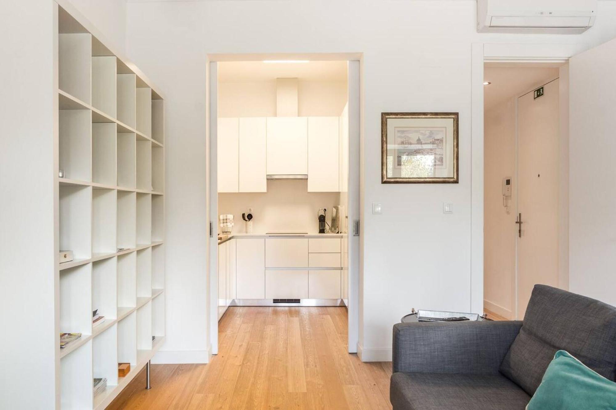Spacious In With Terrace And Free Netflix Appartement *